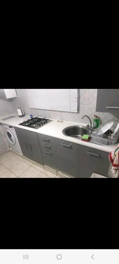Holiday House Maisonette リマソール エクステリア 写真